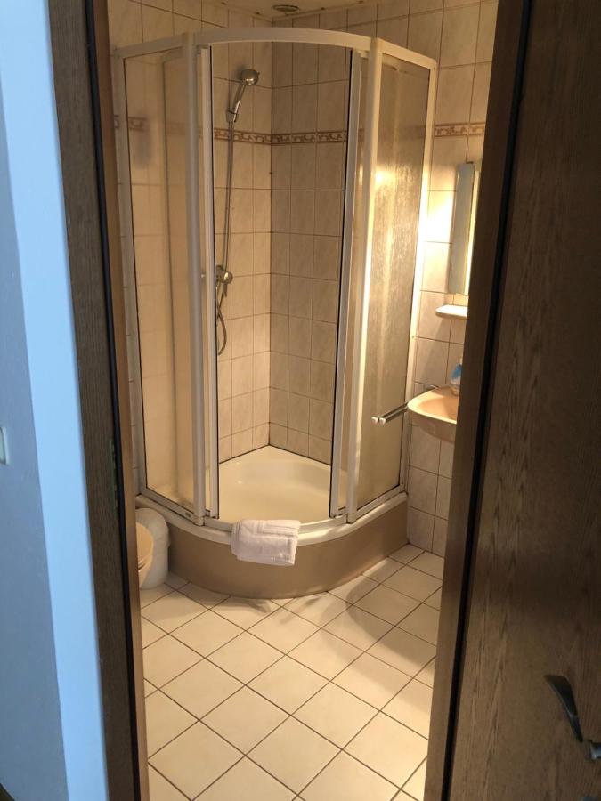 Gasthof Zum Baren Hotell Gernrode  Exteriör bild