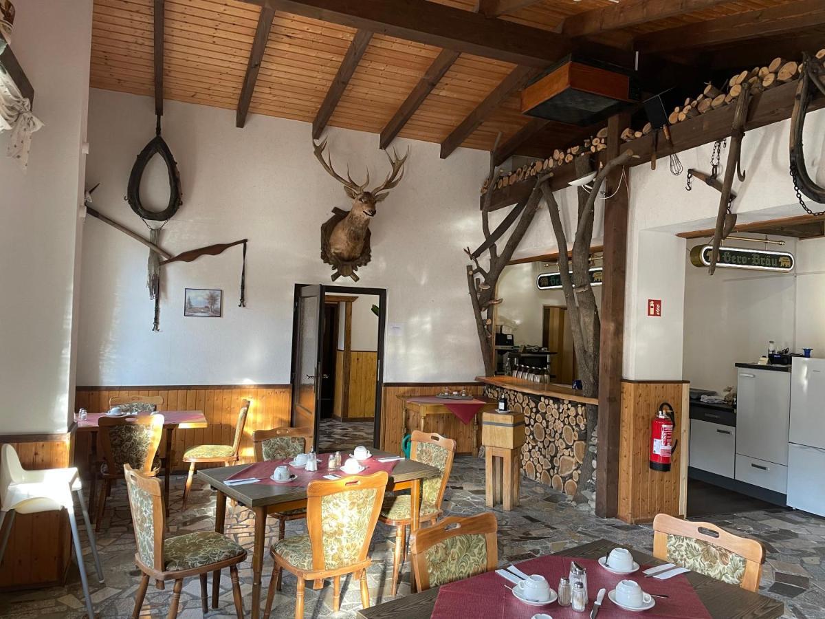 Gasthof Zum Baren Hotell Gernrode  Exteriör bild