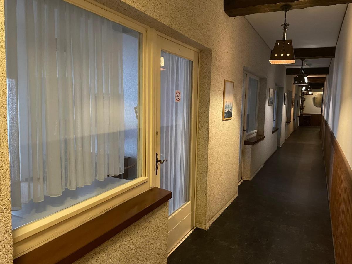 Gasthof Zum Baren Hotell Gernrode  Exteriör bild